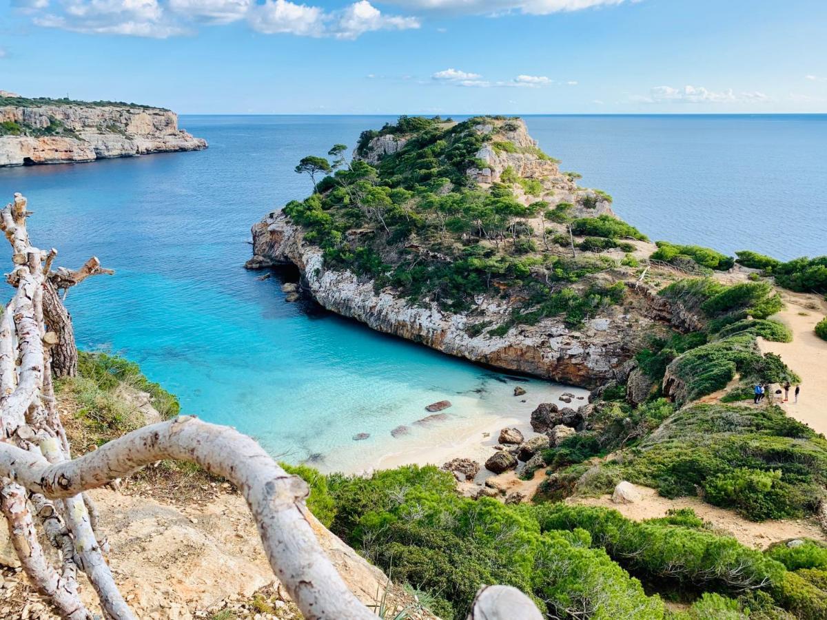 Hostal Cala Llombards Dış mekan fotoğraf