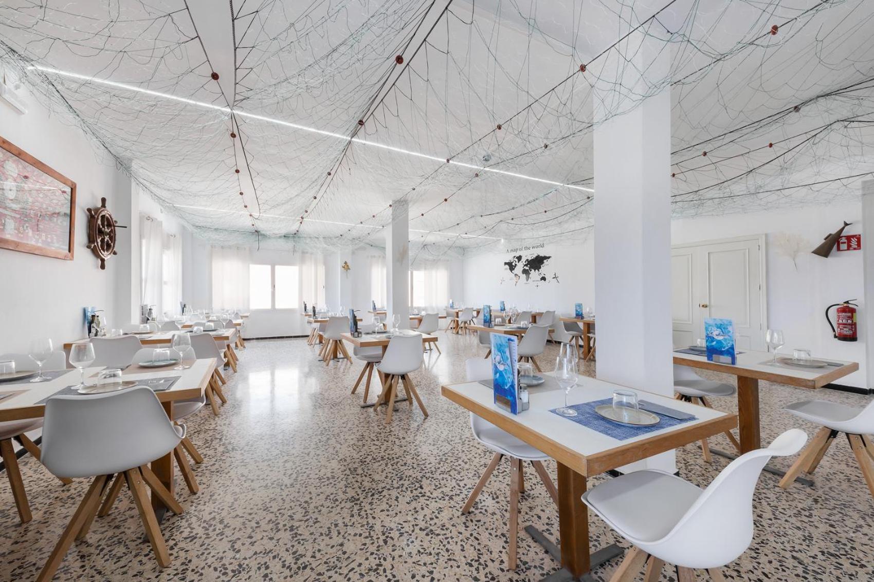 Hostal Cala Llombards Dış mekan fotoğraf